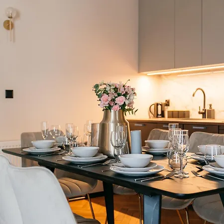 Moonlight Ii - Loftaffair *