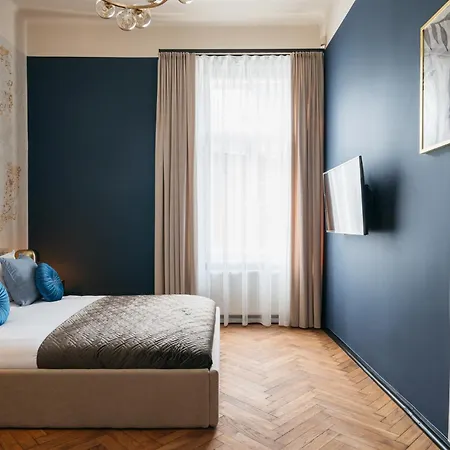 Moonlight Ii - Loftaffair