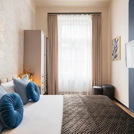 Moonlight Ii - Loftaffair Lägenhet Kraków