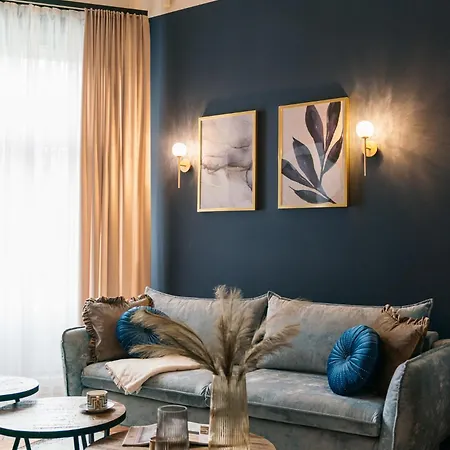 Moonlight Ii - Loftaffair *